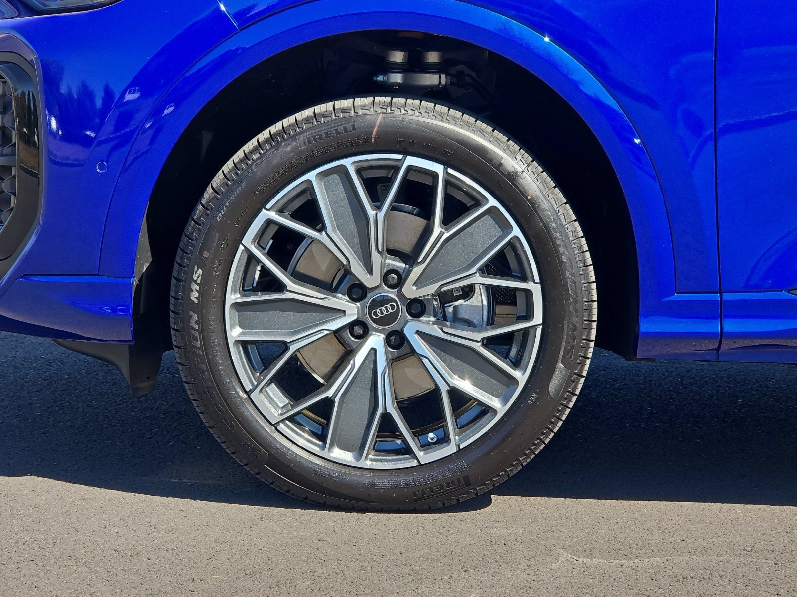 New 2026 Audi Q5 Premium Plus AWD/4WD image 25