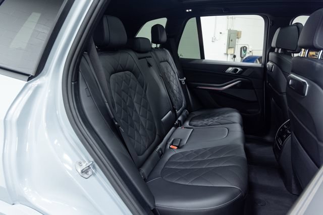 Used 2026 BMW X5 xDrive40i AWD/4WD image 24