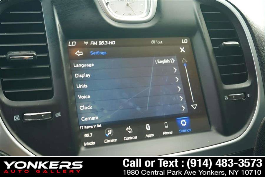 Used 2021 Chrysler 300 Touring L image 47