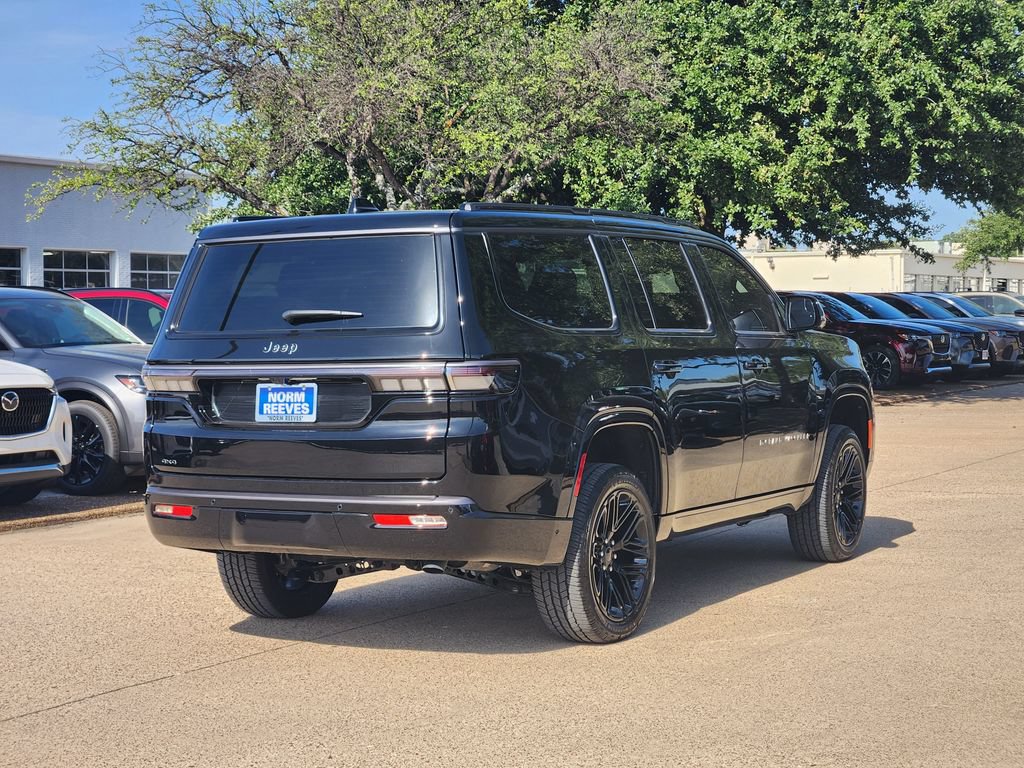 Used 2026 Jeep Grand Wagoneer Limited AWD/4WD image 5