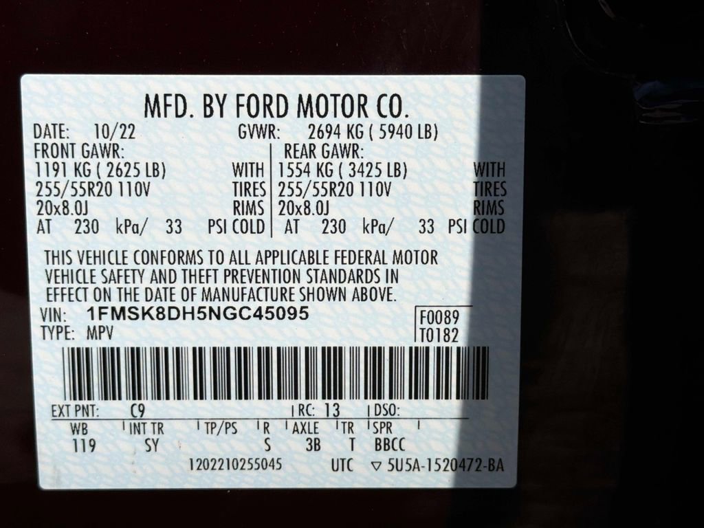 Used 2022 Ford Explorer XLT w/ Equipment Group 202A AWD/4WD image 38