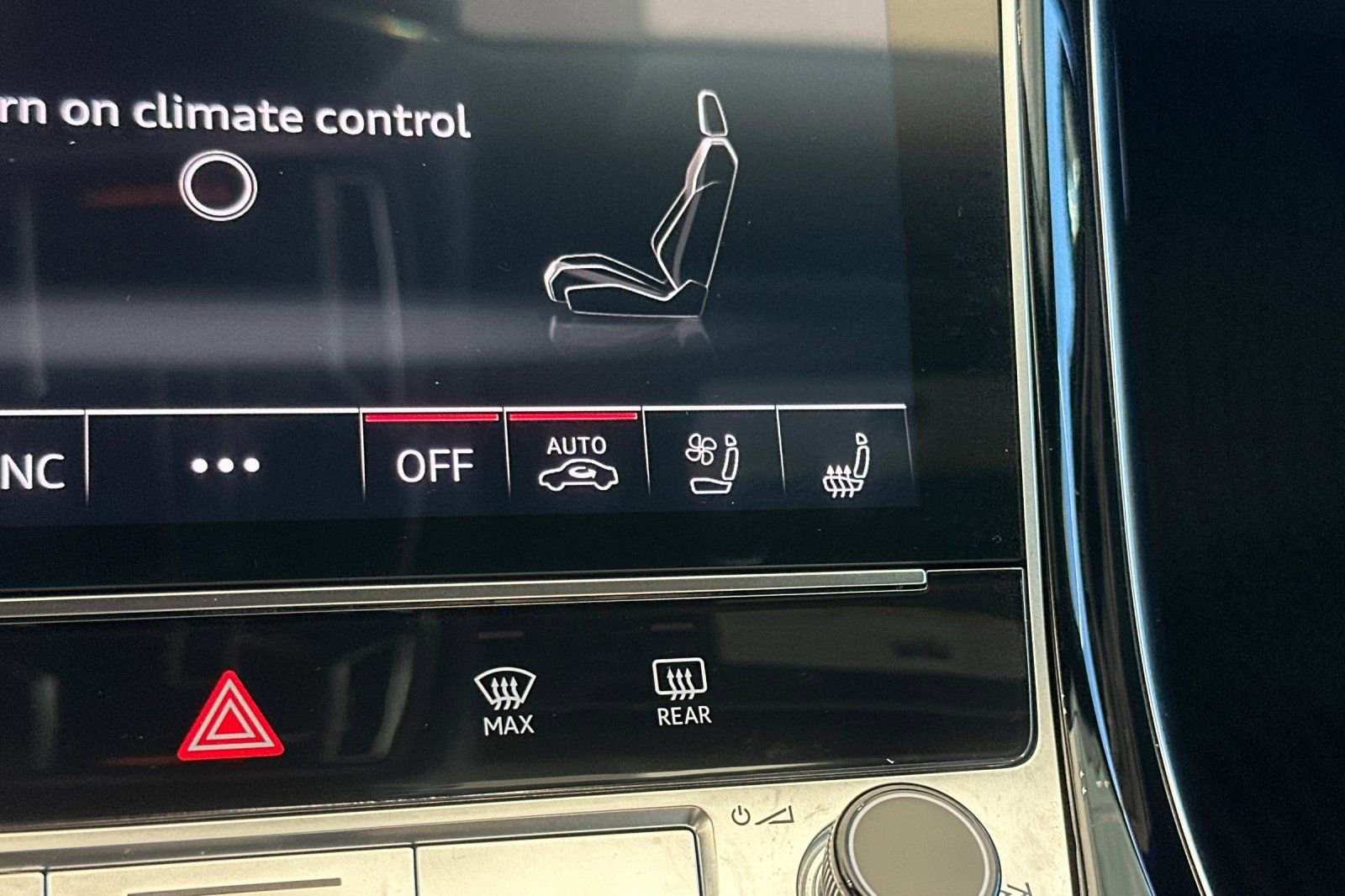 Used 2023 Audi S8 w/ S8 Comfort Plus Package image 28