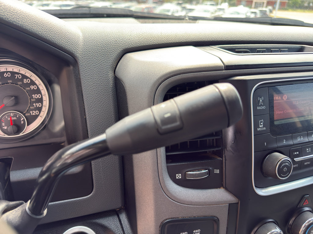 Used 2018 RAM 3500 Tradesman w/ Chrome Appearance Group AWD/4WD image 26