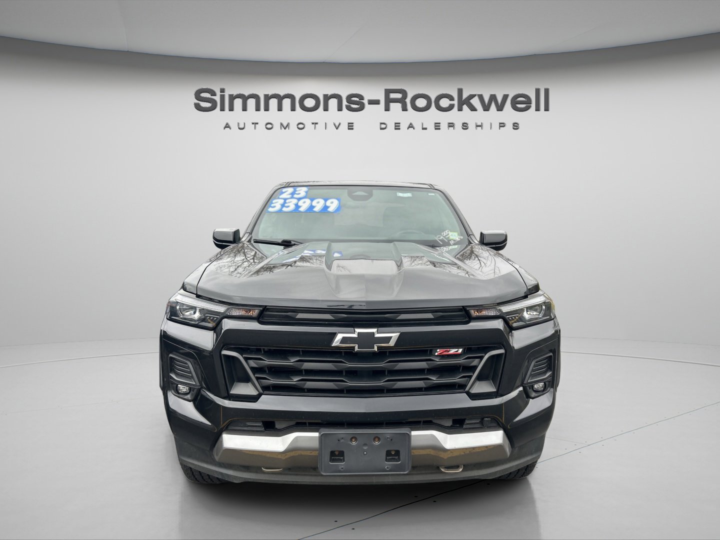 Used 2023 Chevrolet Colorado Z71 w/ Advanced Trailering Package image 1
