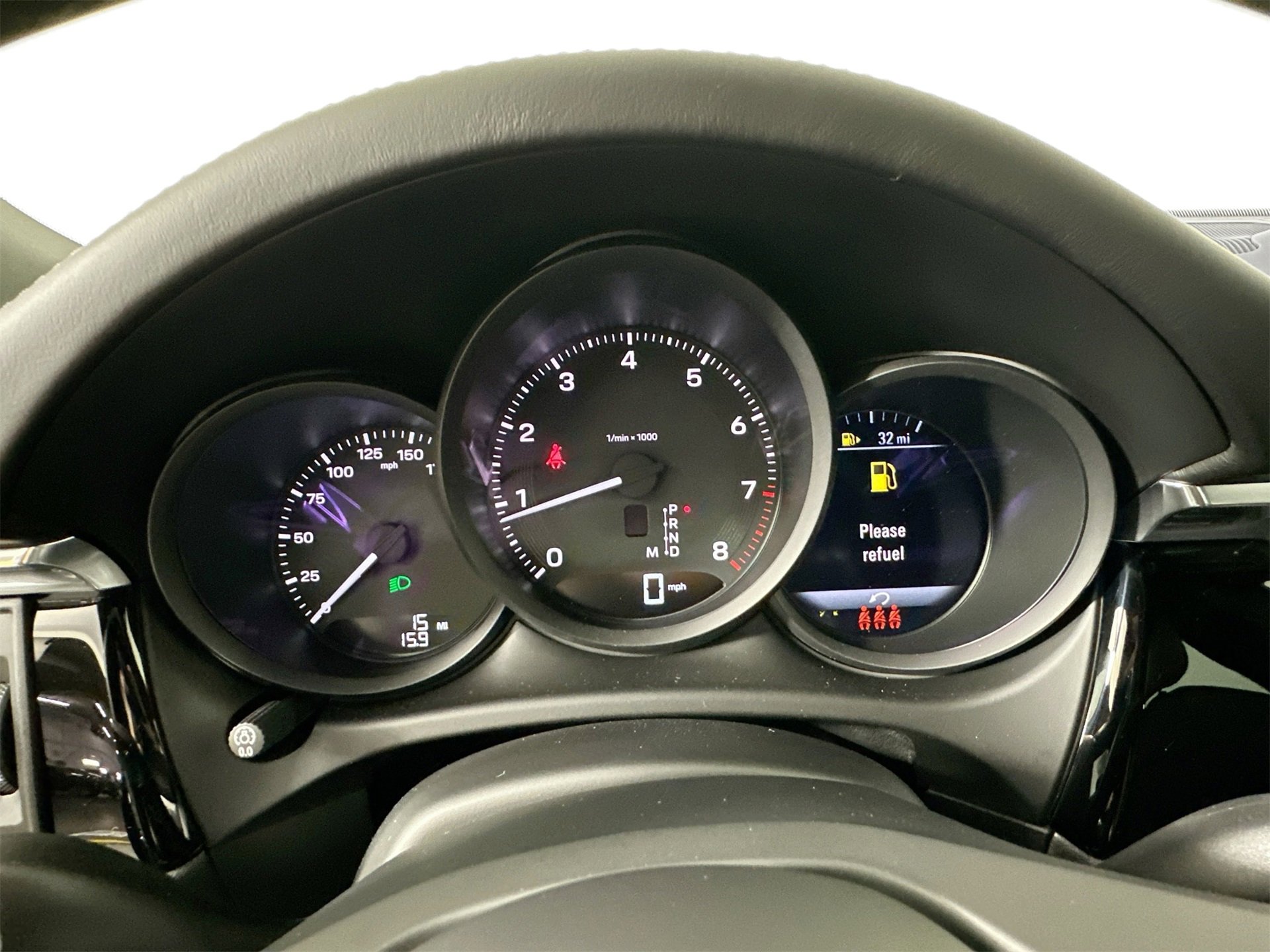 New 2026 Porsche Macan image 19