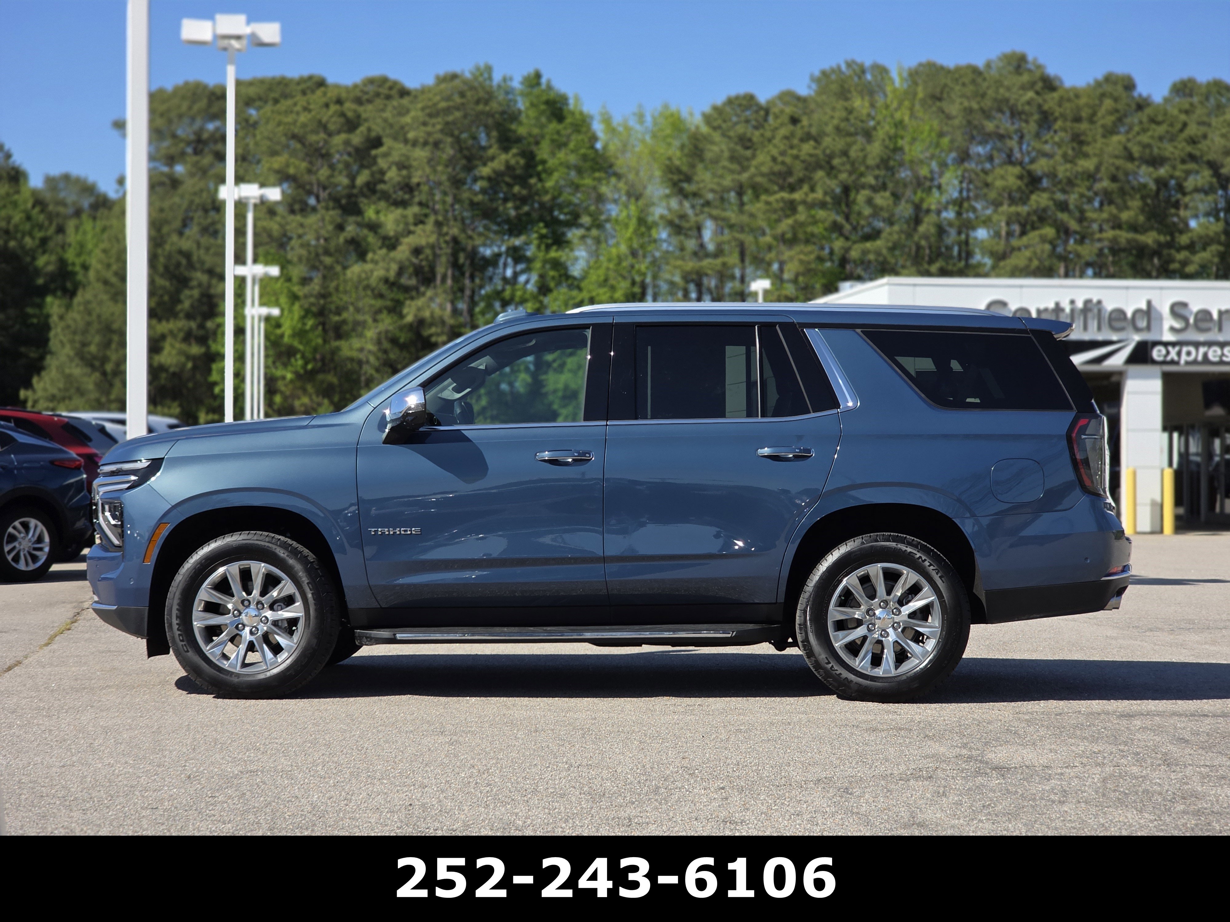 Used 2025 Chevrolet Tahoe Premier RWD image 4
