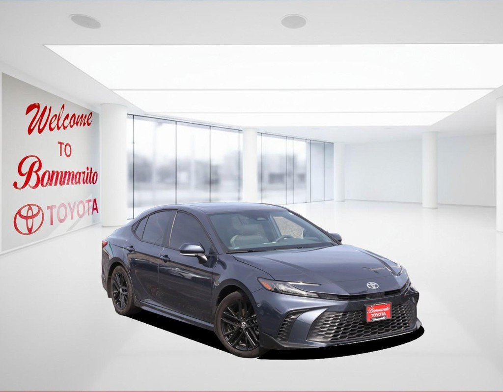 New 2026 Toyota Camry SE image 2
