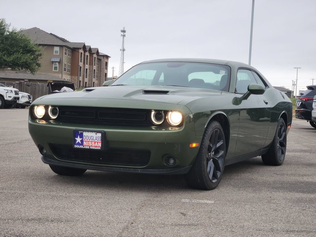 Used 2023 Dodge Challenger SXT w/ Blacktop Package RWD video 2