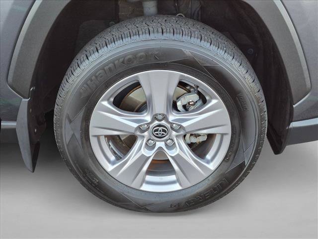 Used 2023 Toyota RAV4 XLE FWD image 22