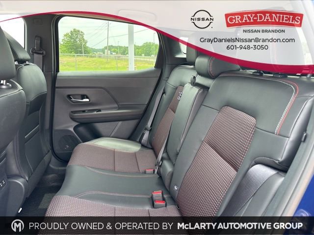 New 2025 Nissan Kicks SR image 18