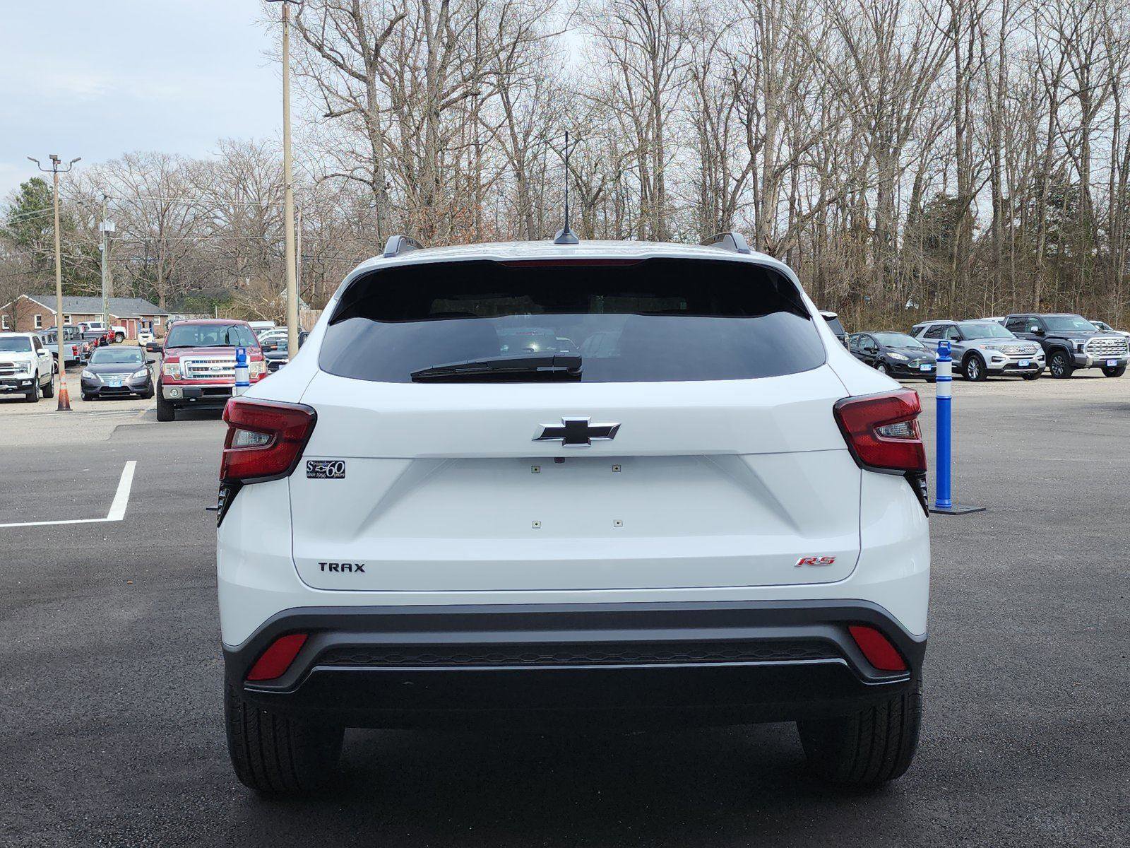 New 2026 Chevrolet Trax RS w/ Sunroof Package image 4