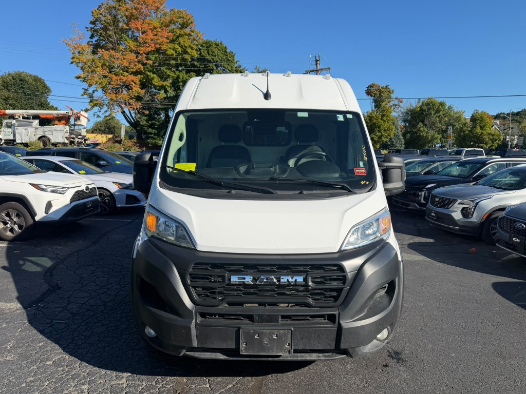 Used 2025 RAM ProMaster 2500 w/ Convenience Group FWD image 2
