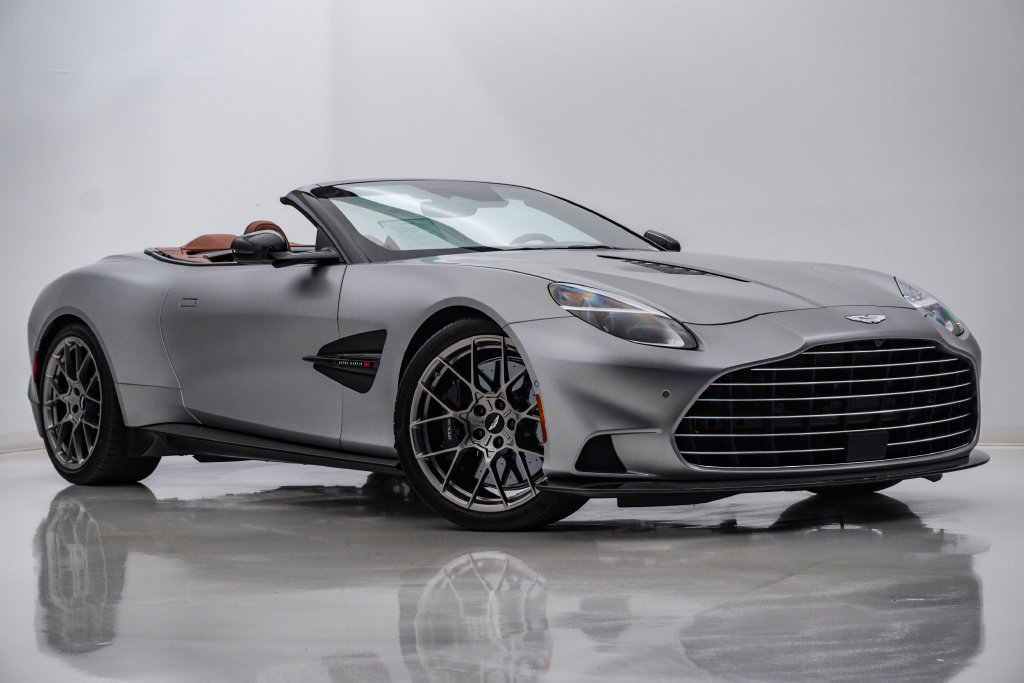 Used 2026 Aston Martin Vanquish Convertible