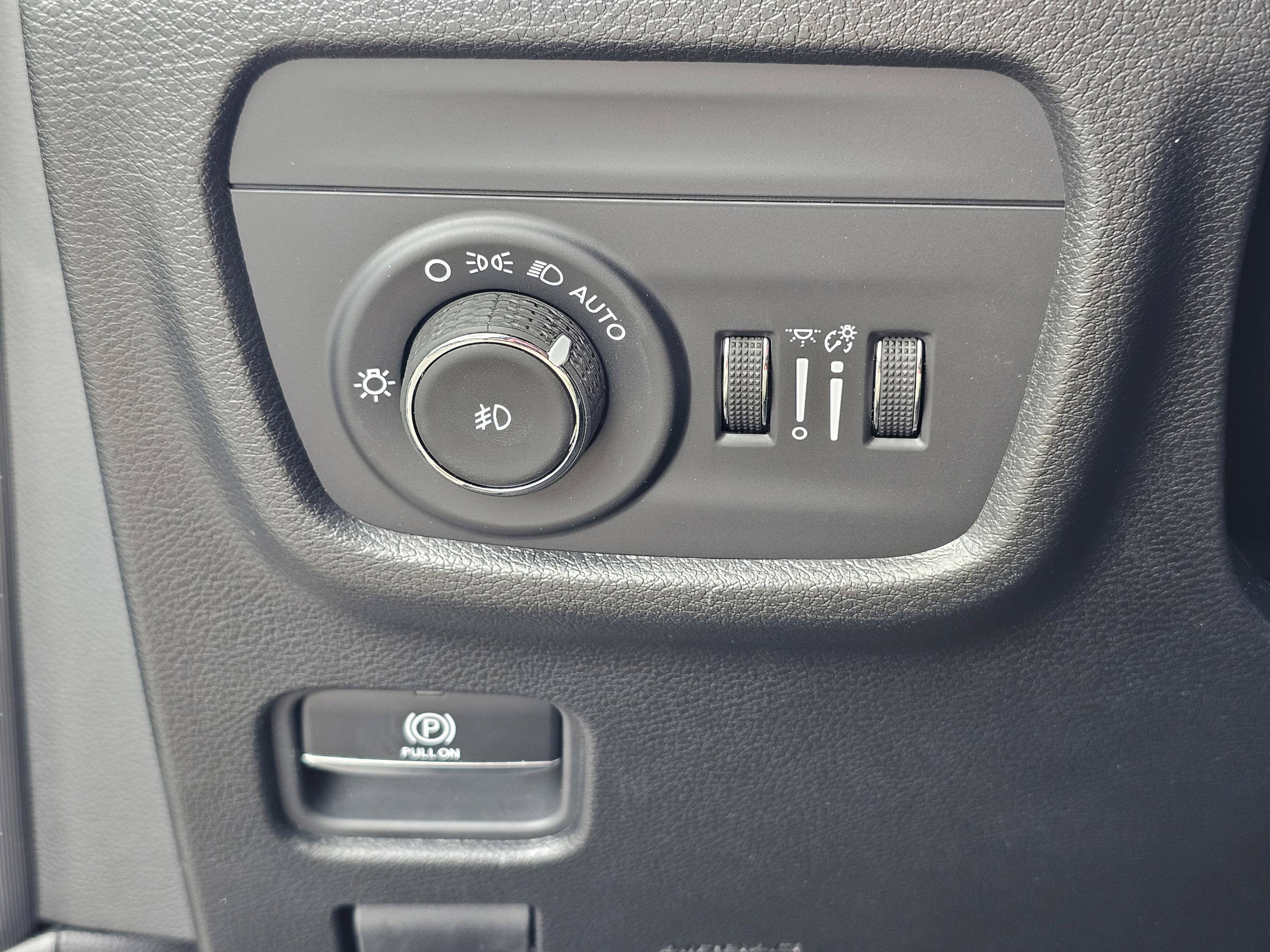 New 2026 Jeep Grand Cherokee Limited RWD image 19