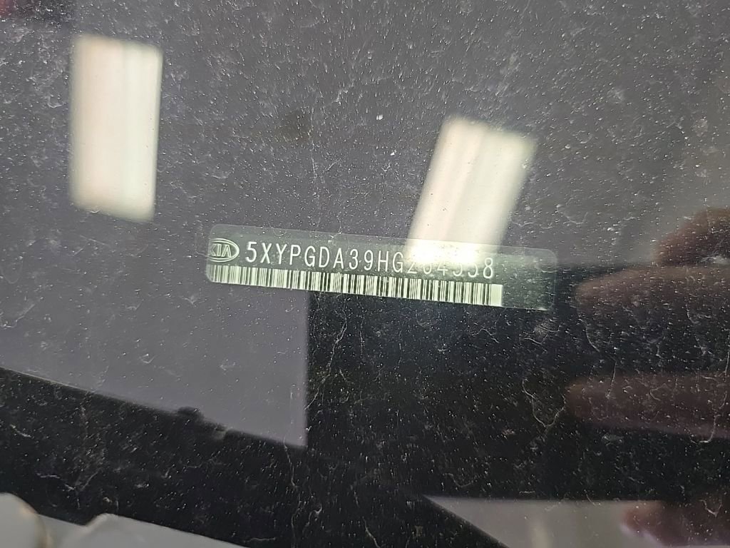 Used 2017 Kia Sorento LX w/ LX Convenience Package AWD/4WD image 3