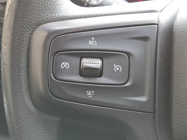 Used 2021 Chevrolet Silverado 1500 Custom AWD/4WD image 9