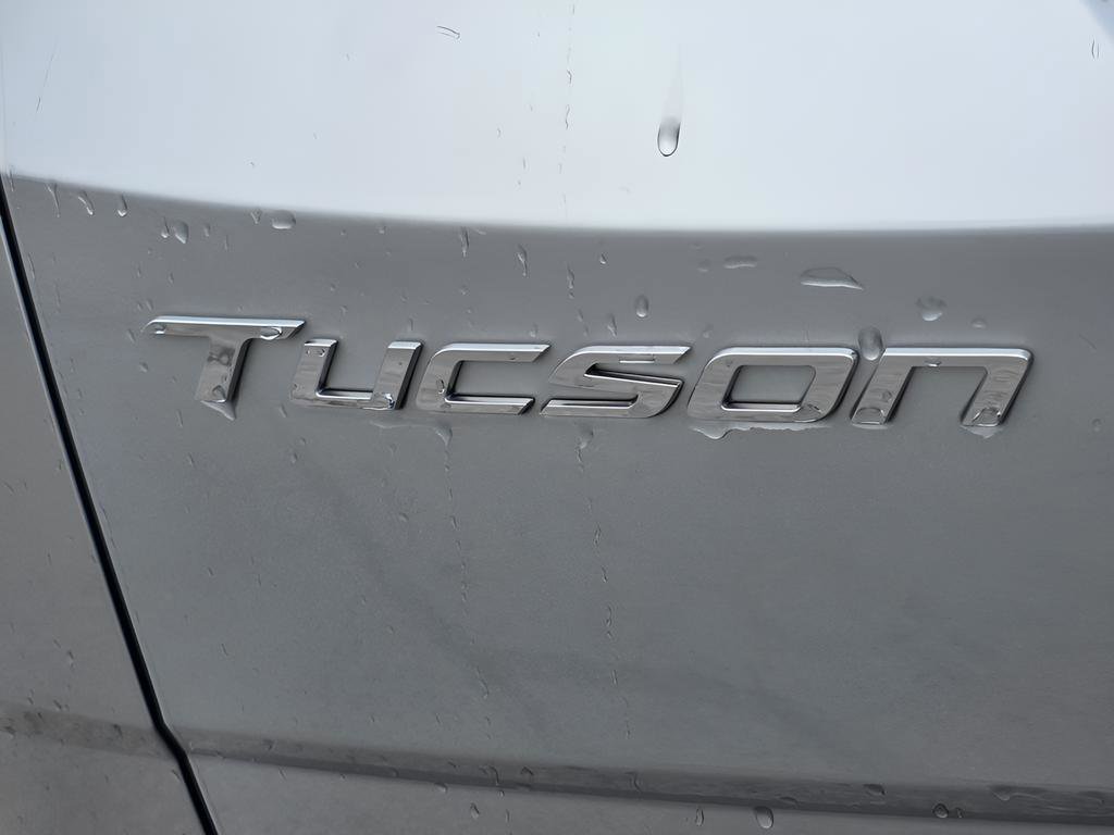Certified 2022 Hyundai Tucson Limited w/ Cargo Package image 13