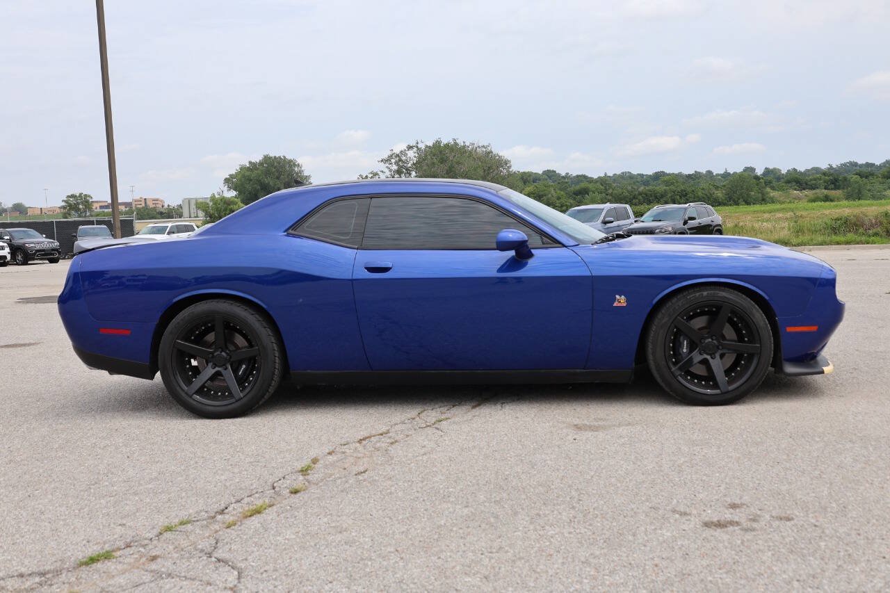 Used 2021 Dodge Challenger R/T Scat Pack RWD image 7