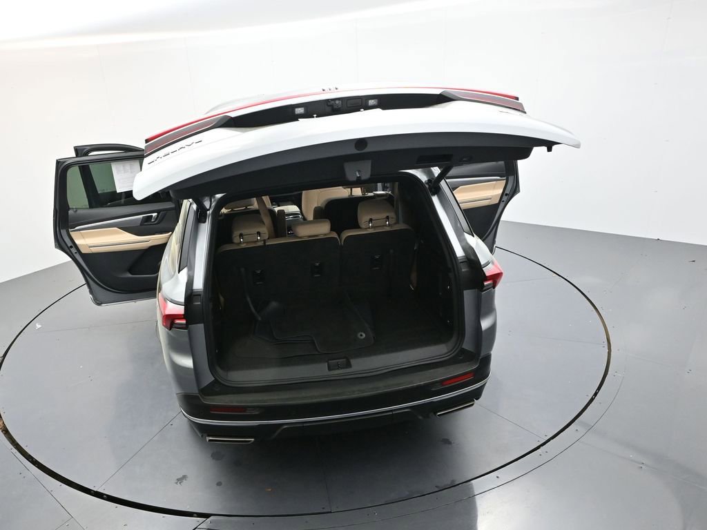 Used 2025 Buick Enclave Preferred image 44