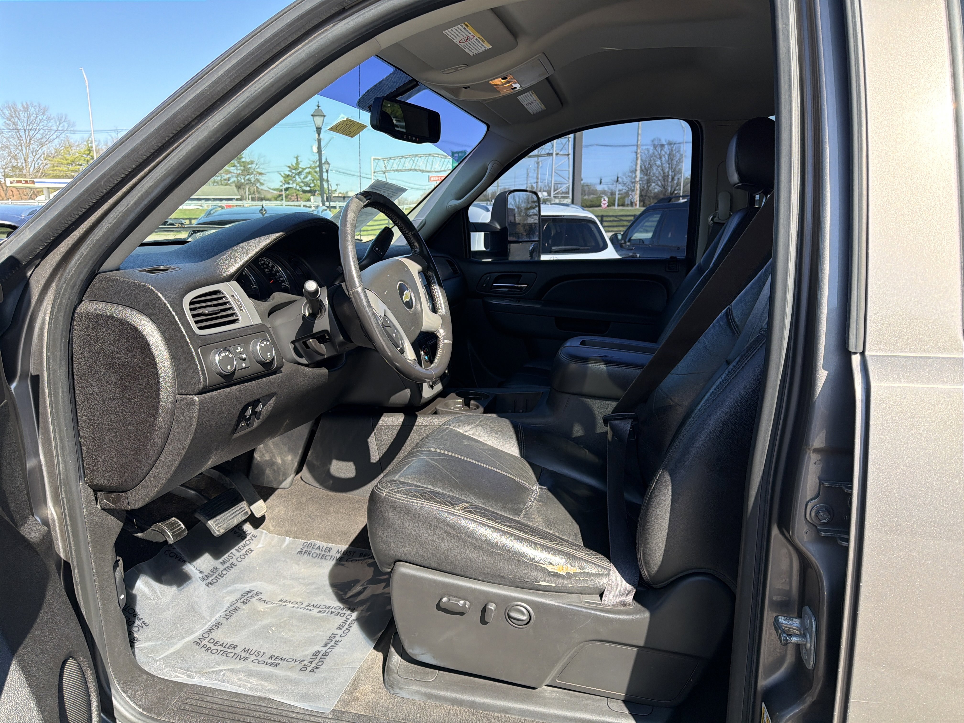 Used 2012 Chevrolet Silverado 2500 LTZ w/ LTZ Plus Package image 13