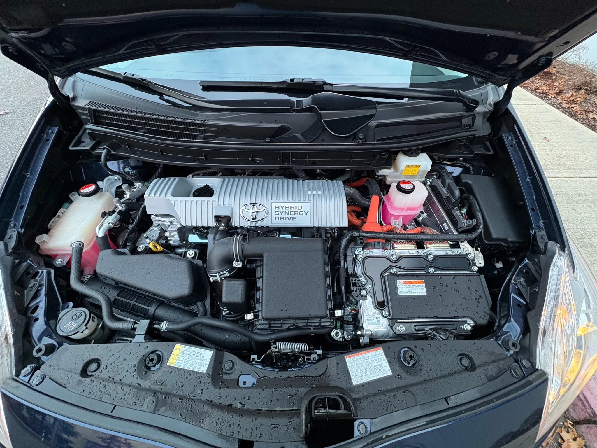 Used 2015 Toyota Prius Two image 20