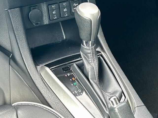 Used 2015 Toyota Corolla LE Premium FWD image 48