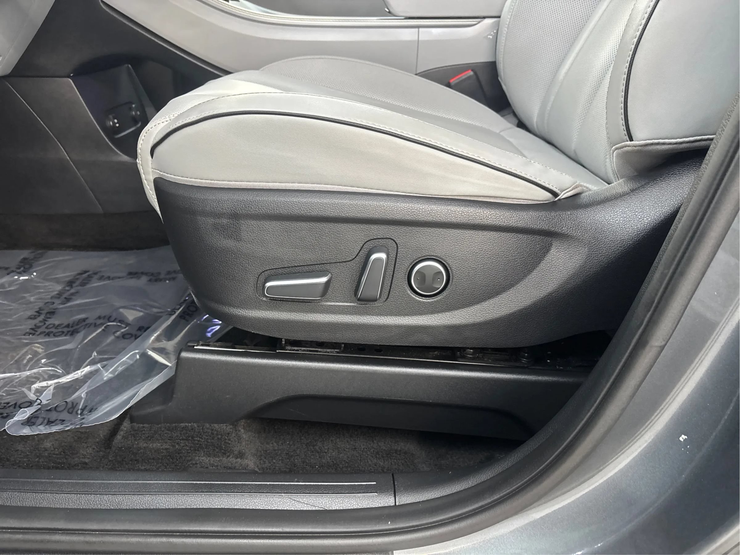 Used 2024 Hyundai Palisade SEL AWD/4WD image 24