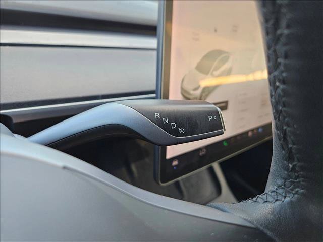 Used 2021 Tesla Model Y Long Range AWD/4WD image 11