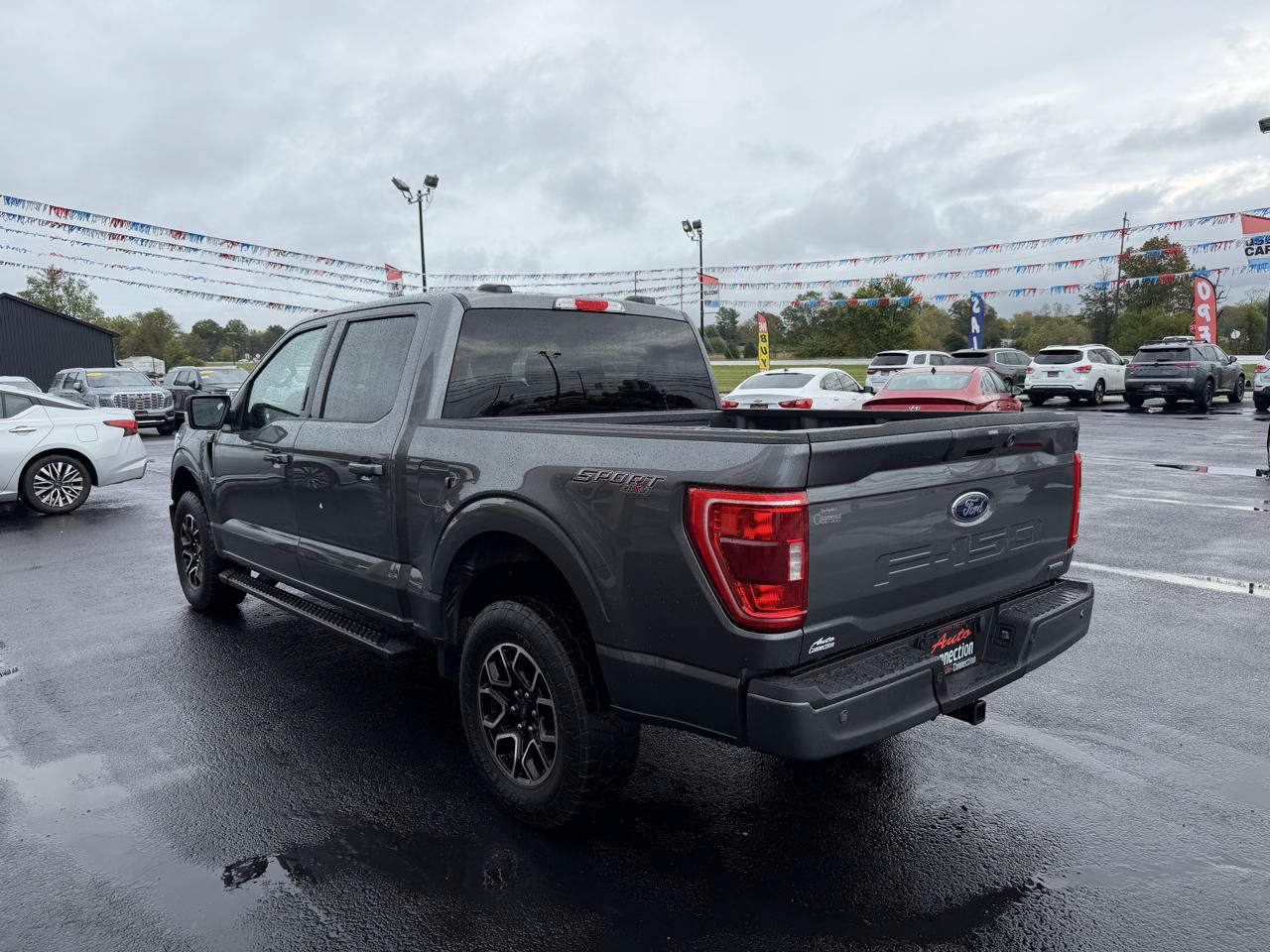 Used 2022 Ford F150 XLT w/ Equipment Group 302A High AWD/4WD image 7