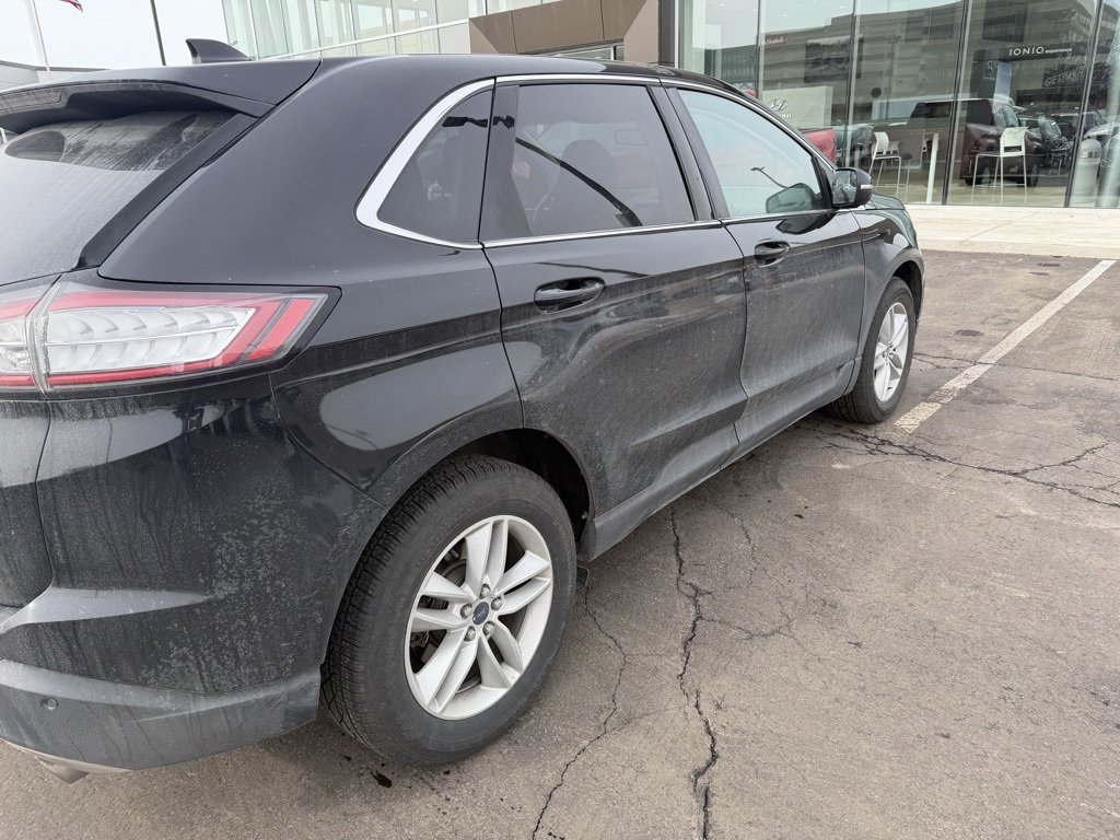 Used 2016 Ford Edge SEL w/ Equipment Group 201A image 4