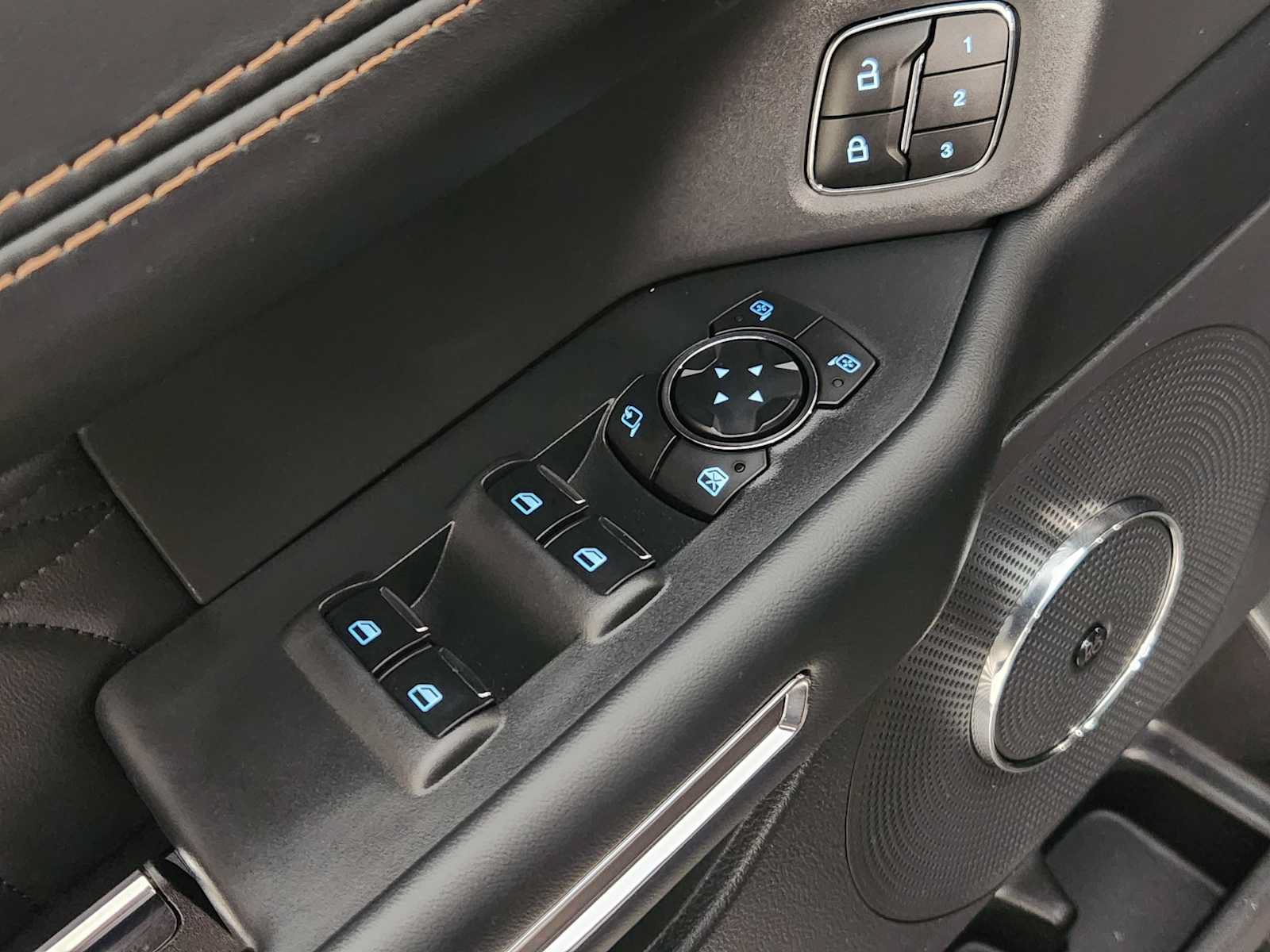 Used 2023 Ford Expedition Platinum RWD image 23