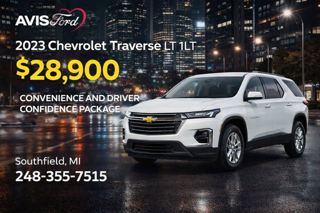 Used 2023 Chevrolet Traverse LT FWD image 1