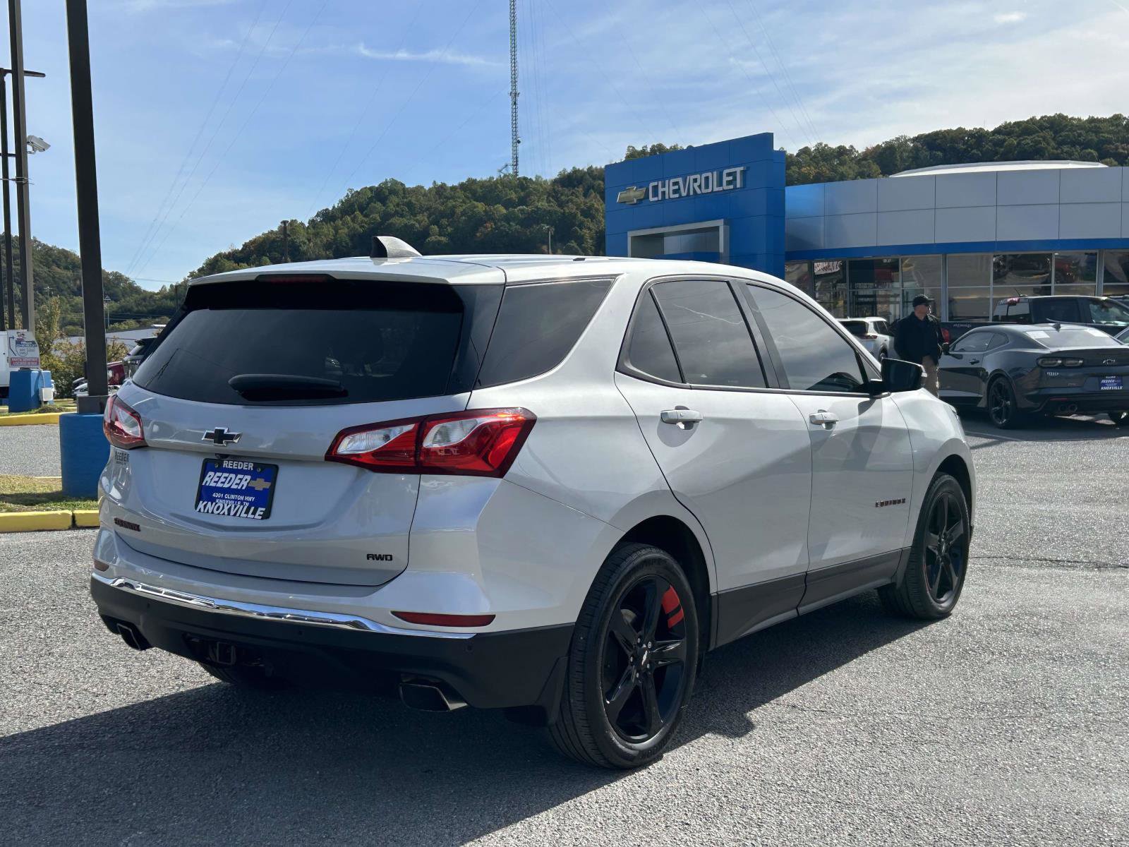 Used 2019 Chevrolet Equinox LT image 3