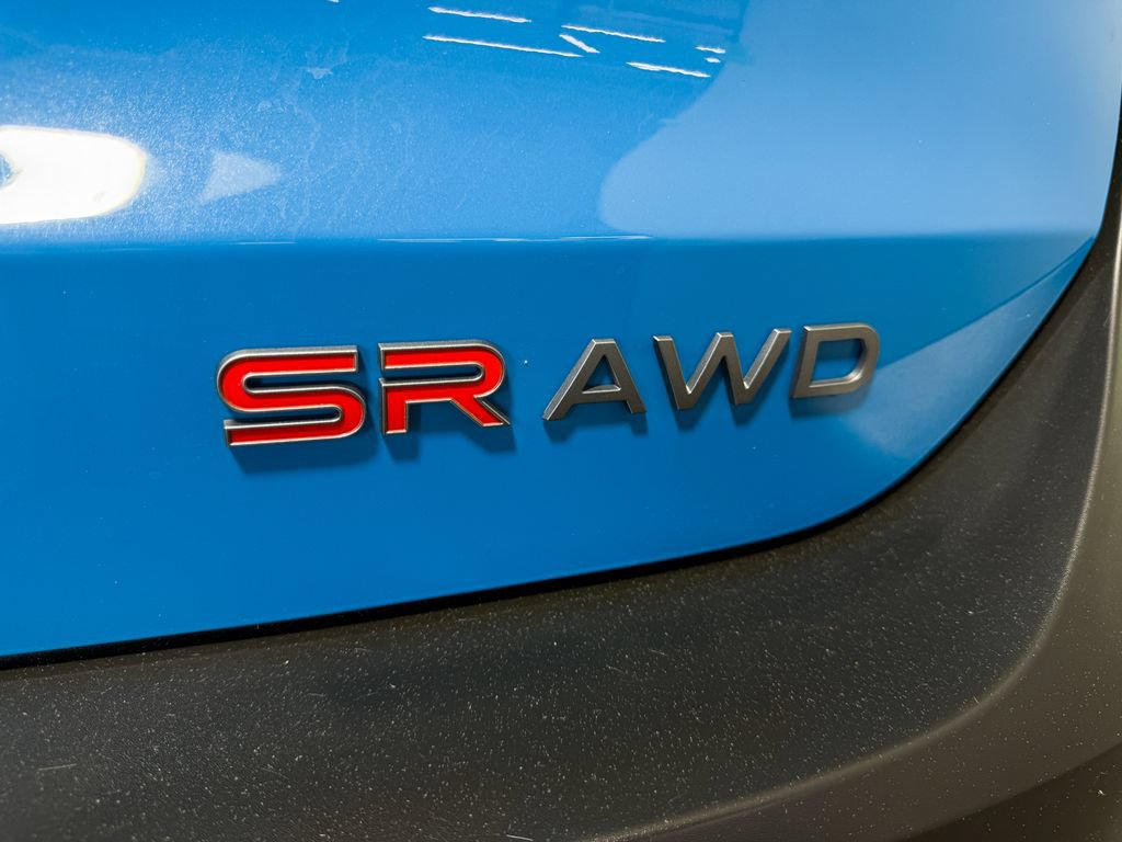 Certified 2025 Nissan Kicks SR w/ SR Premium Package AWD/4WD image 10