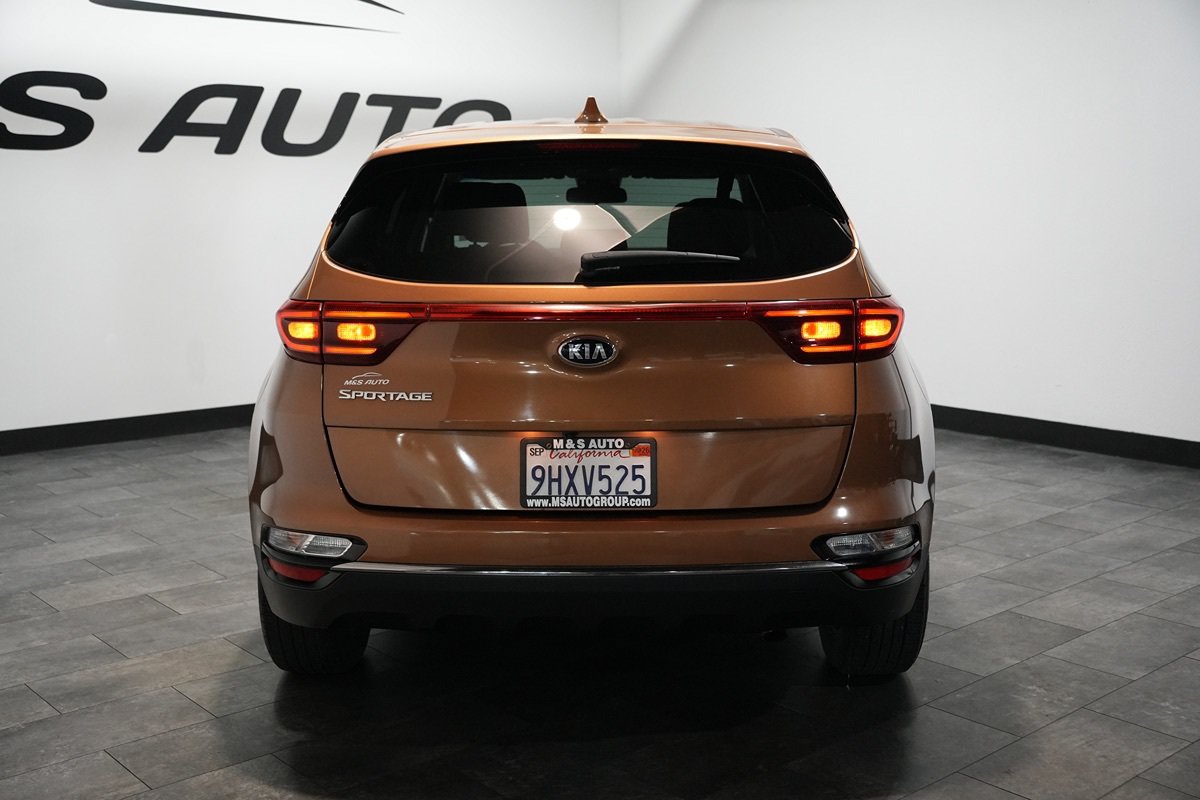 Used 2020 Kia Sportage LX FWD image 9