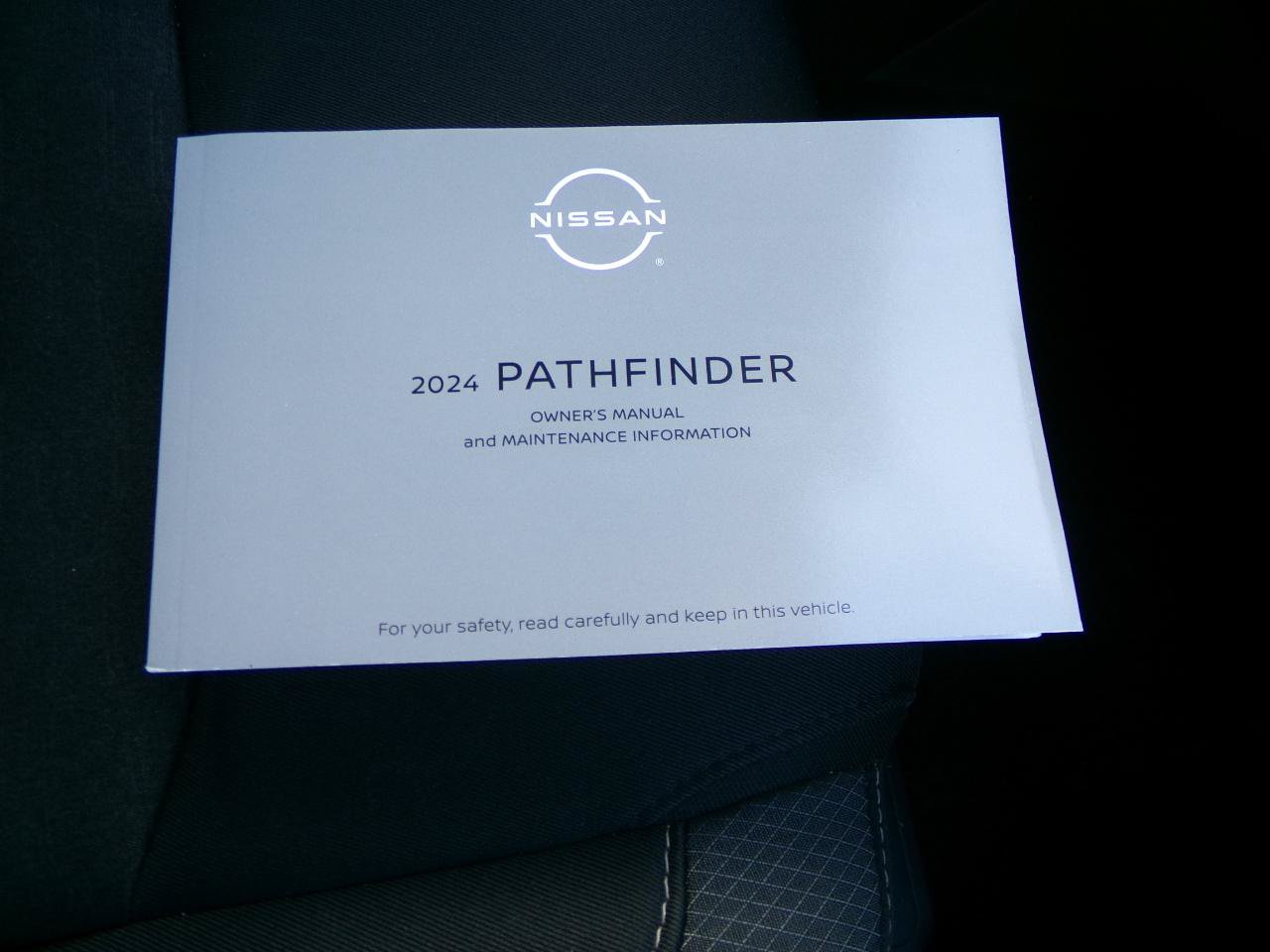 Used 2024 Nissan Pathfinder SV AWD/4WD image 42