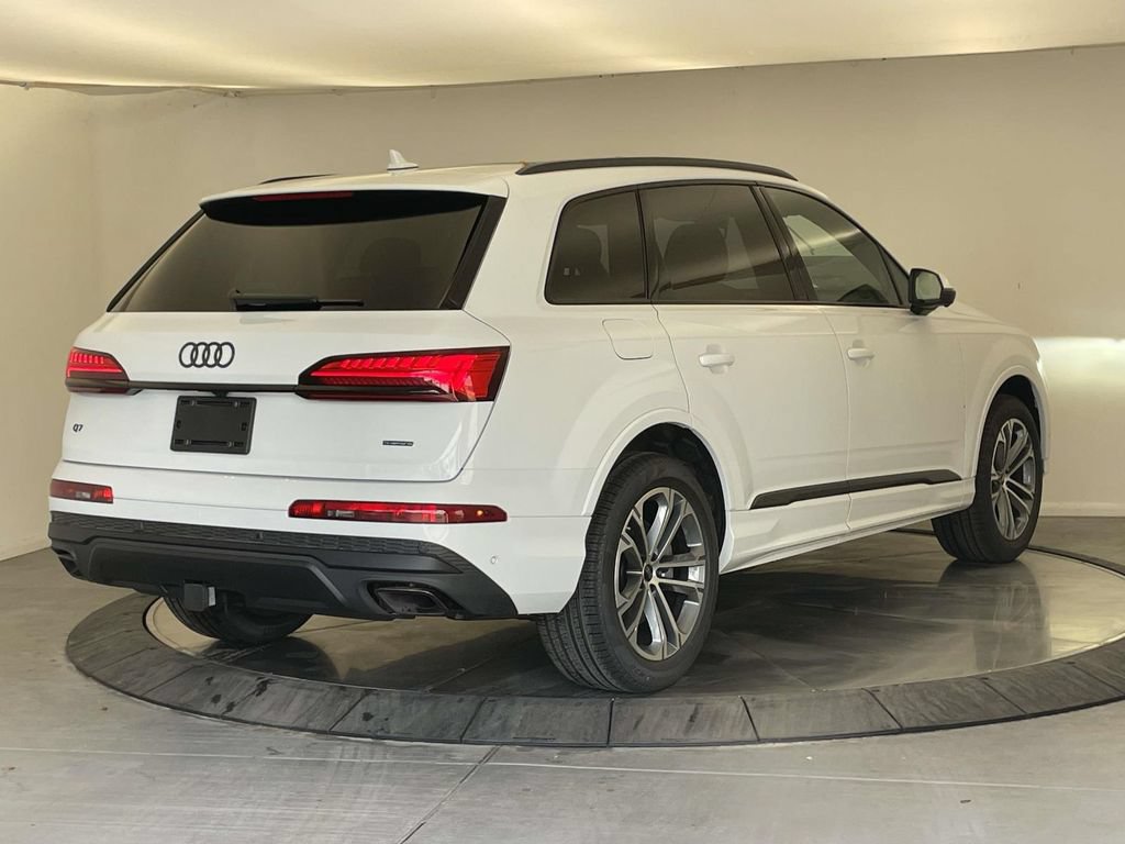 New 2026 Audi Q7 2.0T Premium AWD/4WD image 7