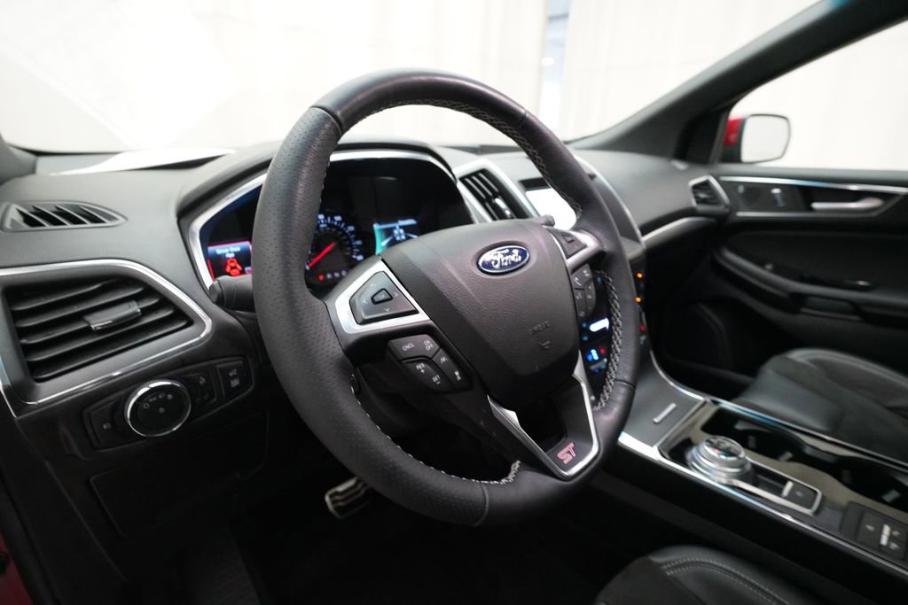 Used 2020 Ford Edge ST w/ Equipment Group 401A AWD/4WD image 8