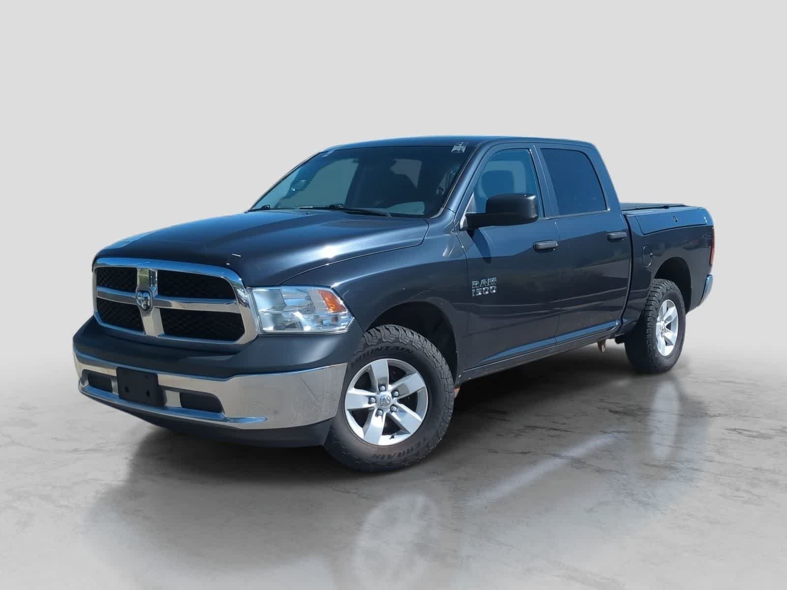 Used 2018 RAM 1500 ST w/ SXT Appearance Group