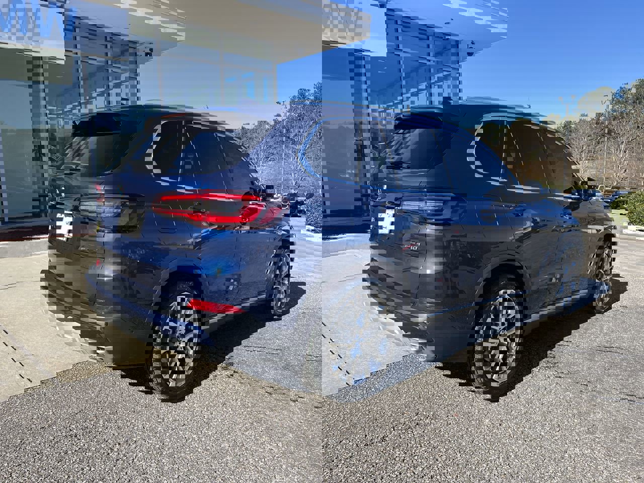 Certified 2023 BMW X5 sDrive40i w/ Climate Comfort Package image 8