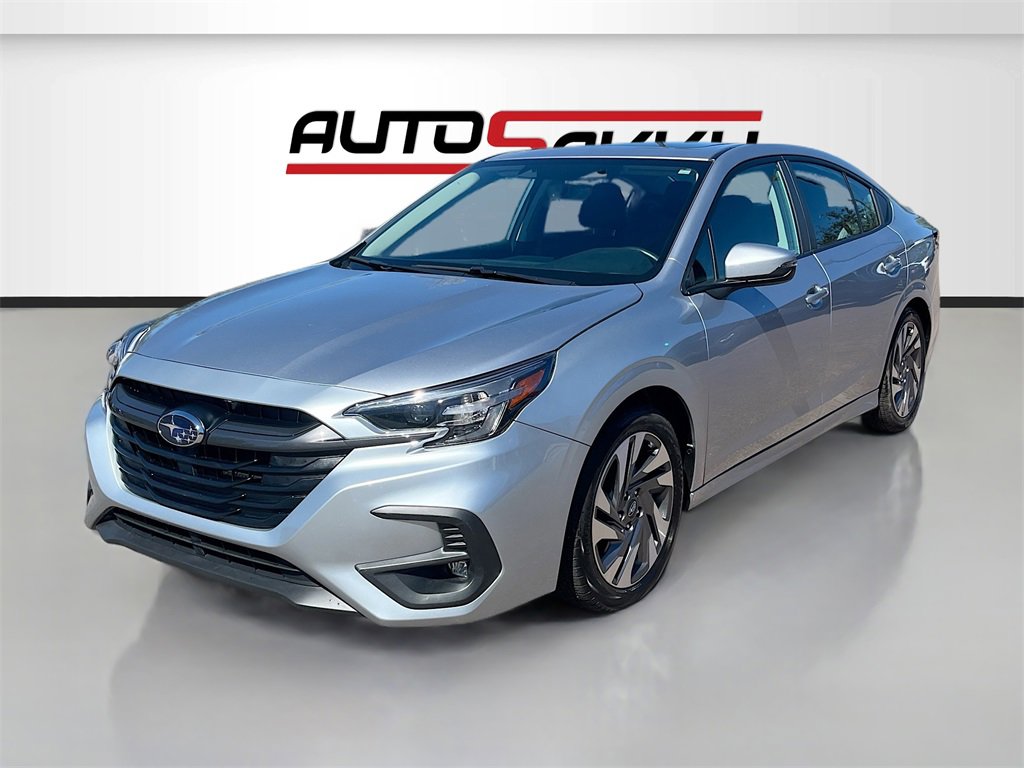 Used 2024 Subaru Legacy Limited image 3
