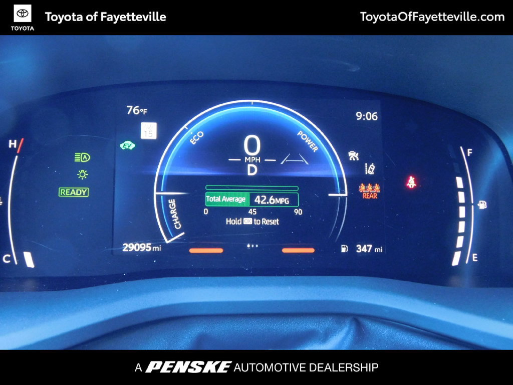 Certified 2025 Toyota Camry SE FWD image 6