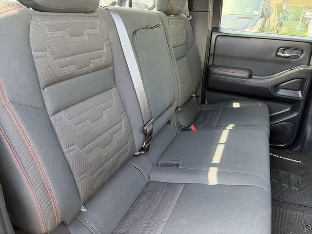 Used 2022 Nissan Frontier Pro-X RWD image 16