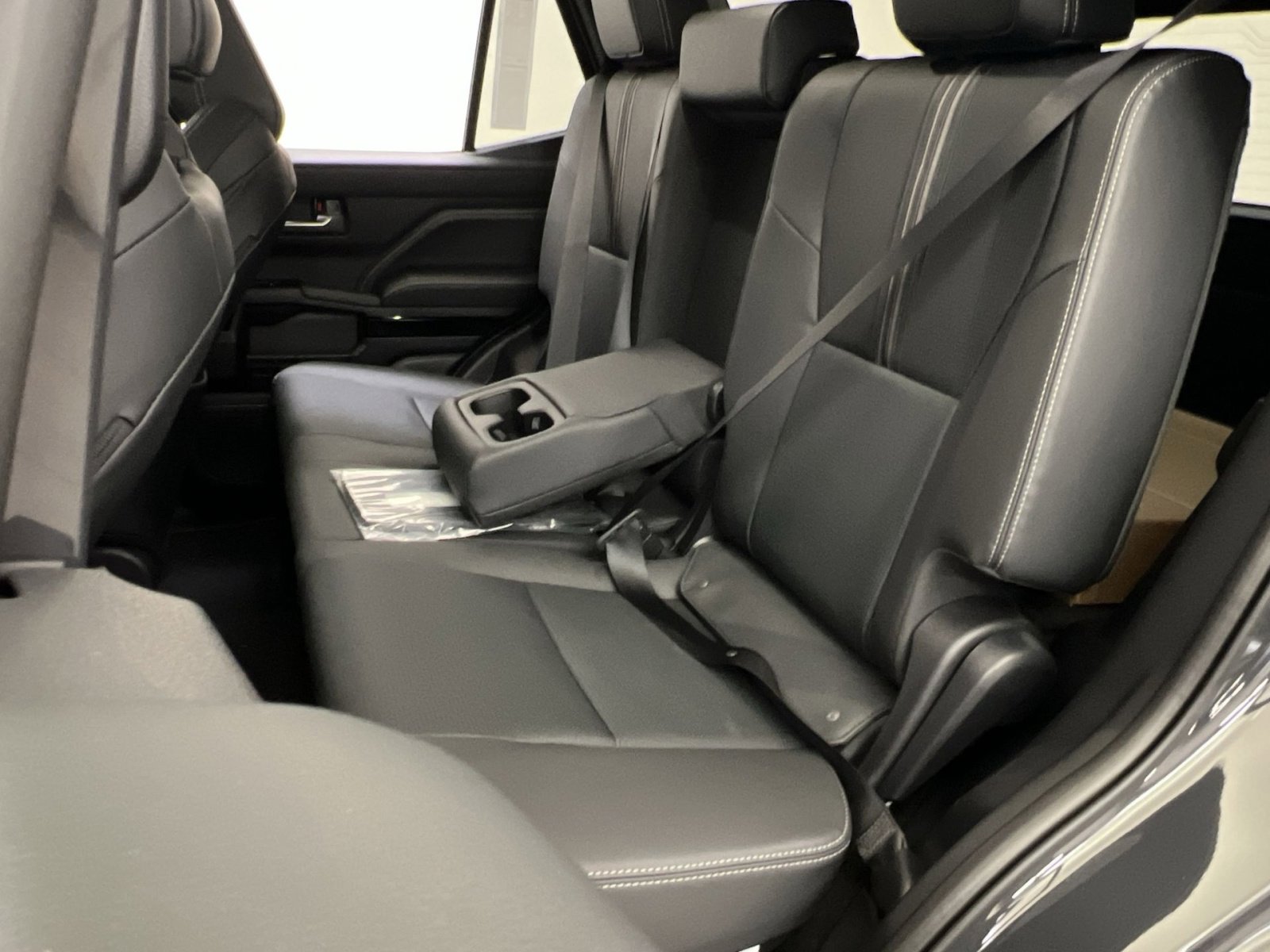 New 2025 Toyota 4Runner Limited image 19