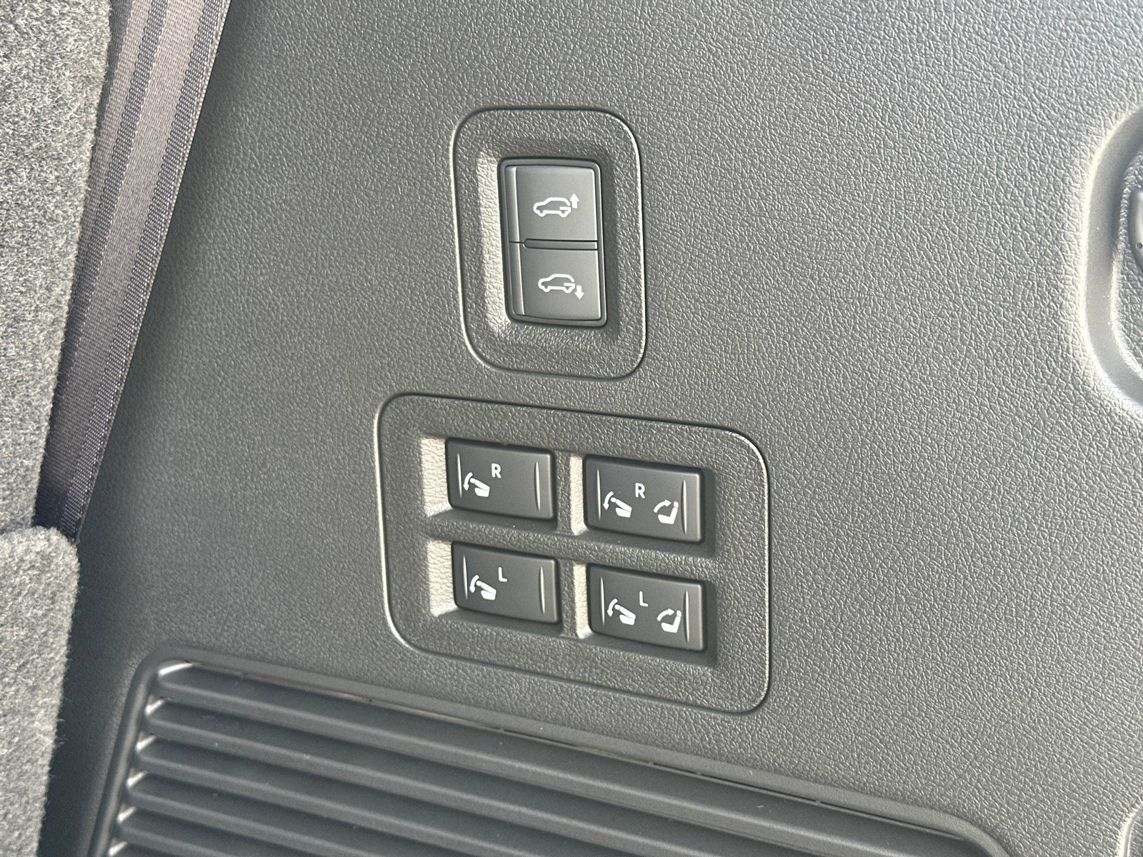 New 2026 Nissan Armada Platinum Reserve AWD/4WD image 20