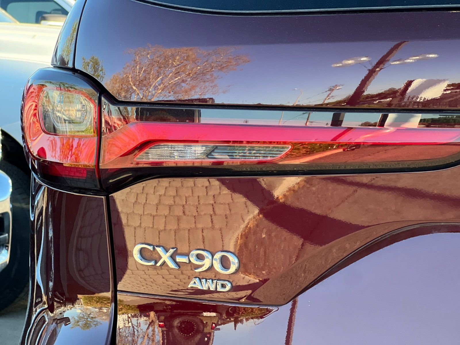 Used 2024 MAZDA CX-90 Plug-In Hybrid w/ Premium Plus image 27