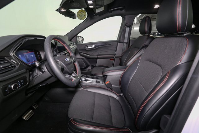 Used 2023 Ford Escape ST-Line w/ Tech Pack #1 image 40