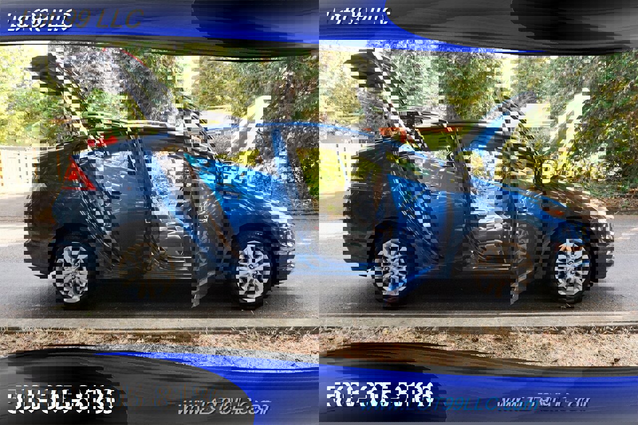 Used 2013 Honda Insight EX image 29