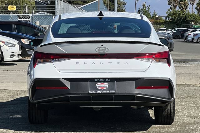 New 2026 Hyundai Elantra SEL Sport FWD image 7