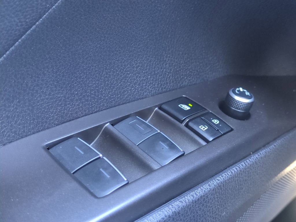 Used 2023 Toyota Camry XSE image 25